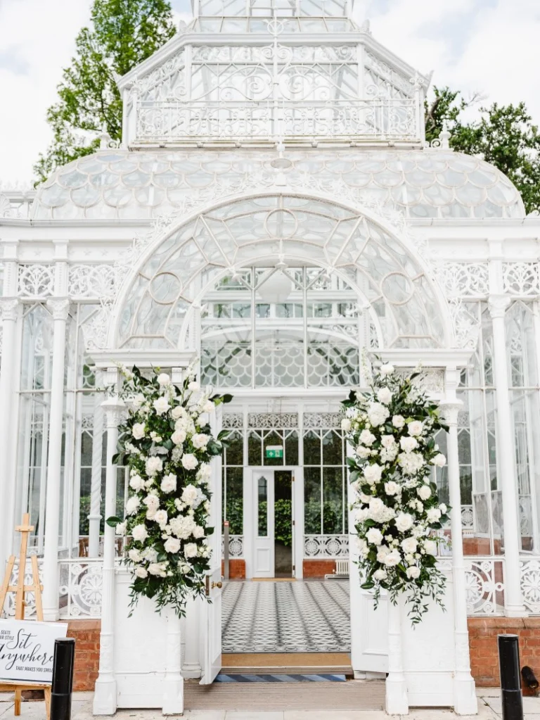 Instagram post from florinaflowersuk. This post is in position 0.